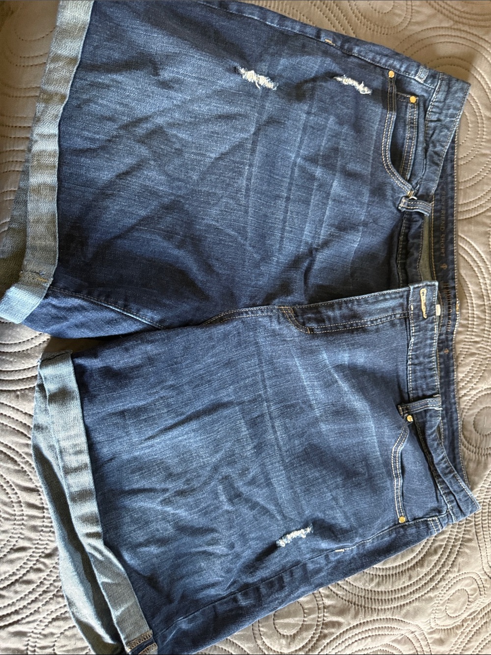 Women’s Dark Blue Denim Roll-Cuff Shorts - Picture 4 of 5